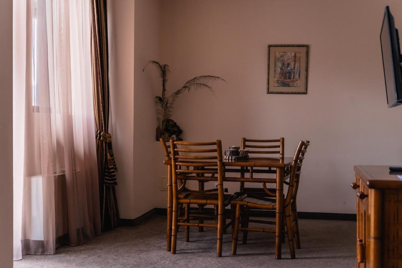 Hotel Orbel Dobrinishte Luaran gambar