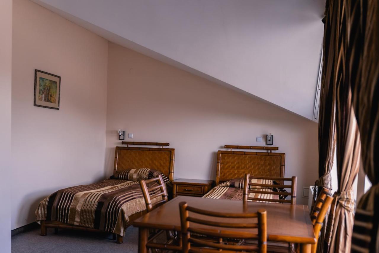Hotel Orbel Dobrinishte Luaran gambar